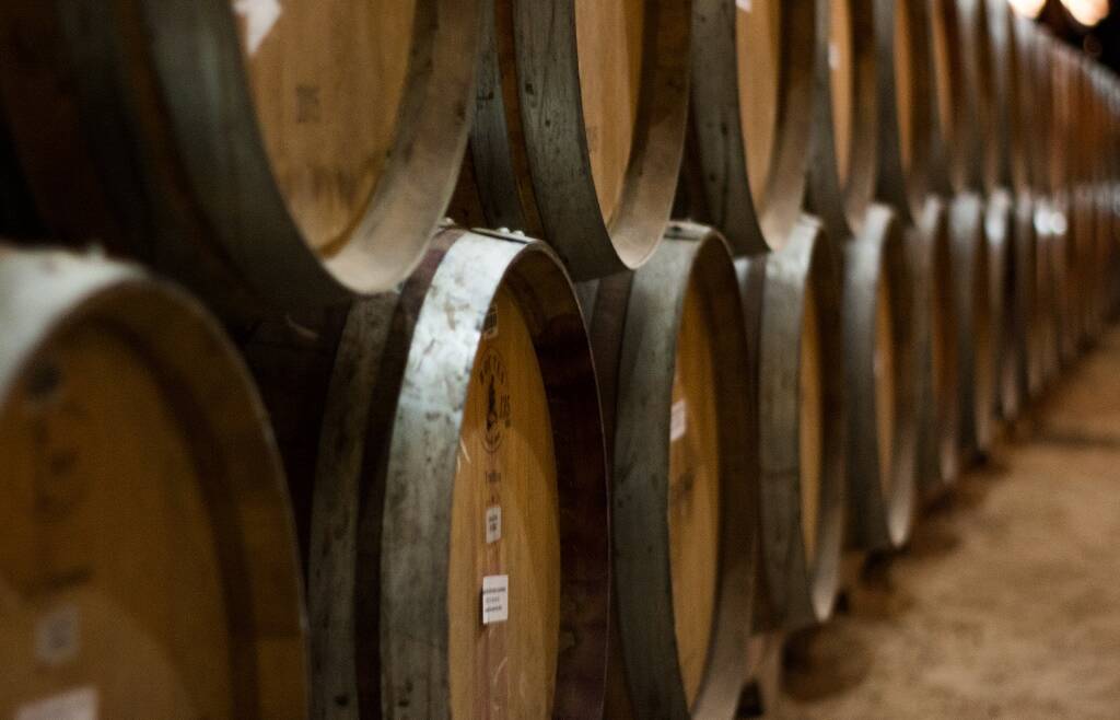 Bando L.P. 4/2003 art 46 contributi per l’acquisto di barriques per le imprese vitivinicole